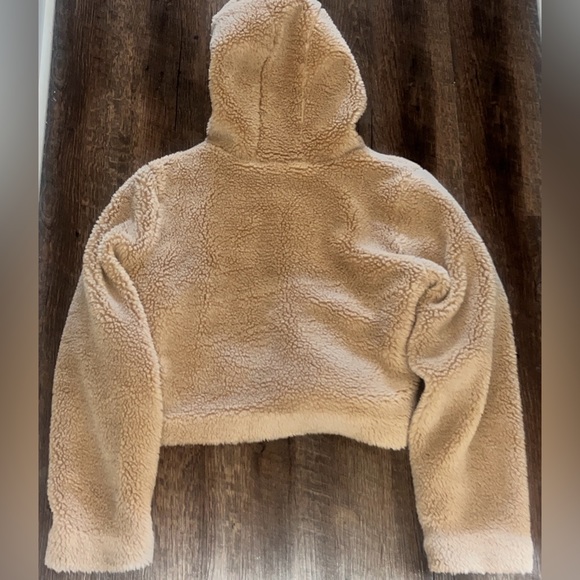 •❌SOLD❌NEW• ALO YOGA Foxy Sherpa Jacket - Picture 10 of 16